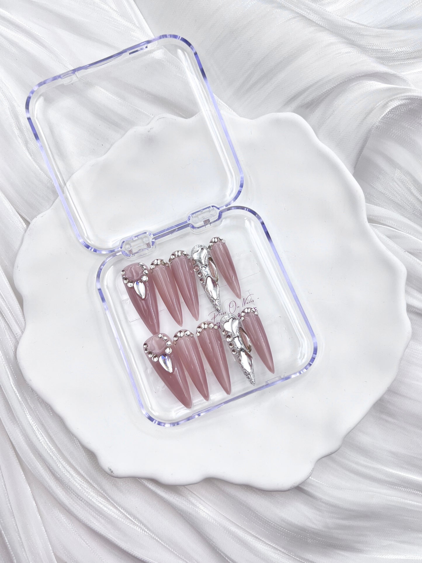 P131 歐美裸色水鑽穿戴甲 純手工穿戴甲