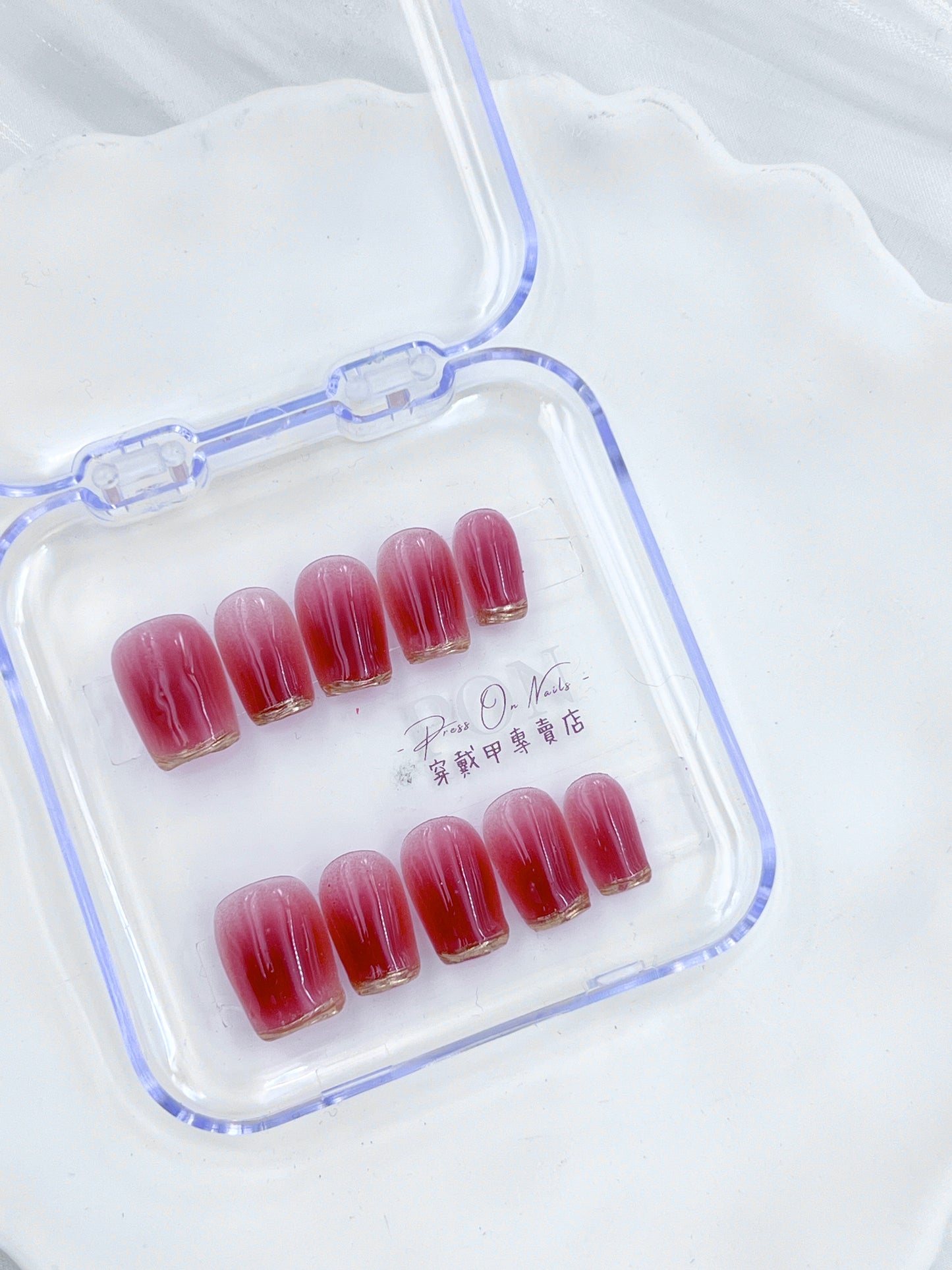 Burgundy gold edge French-high-end-wearing armor