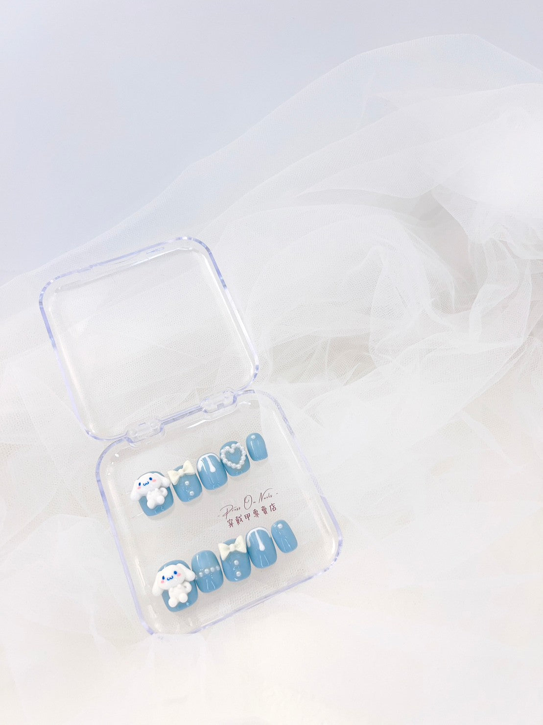 P140 Pudding Dog  Short Round press on nails