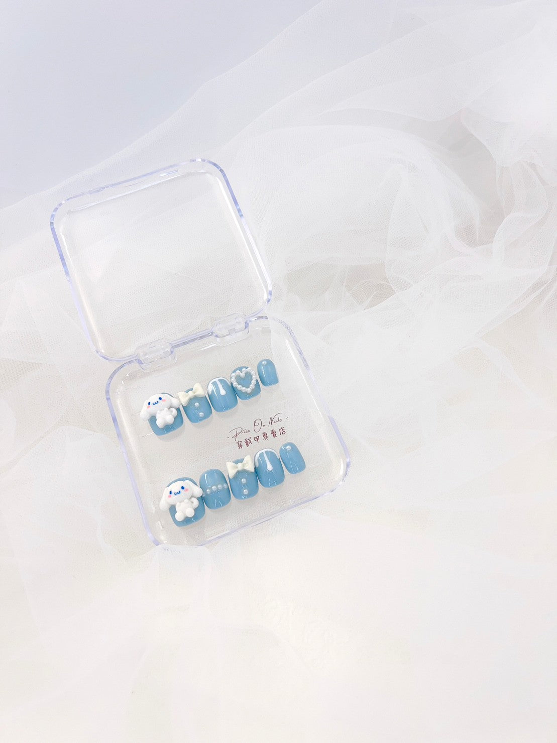 P140 Pudding Dog  Short Round press on nails